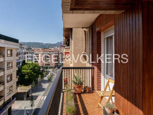 Piso en venta en Elexalde, Getxo