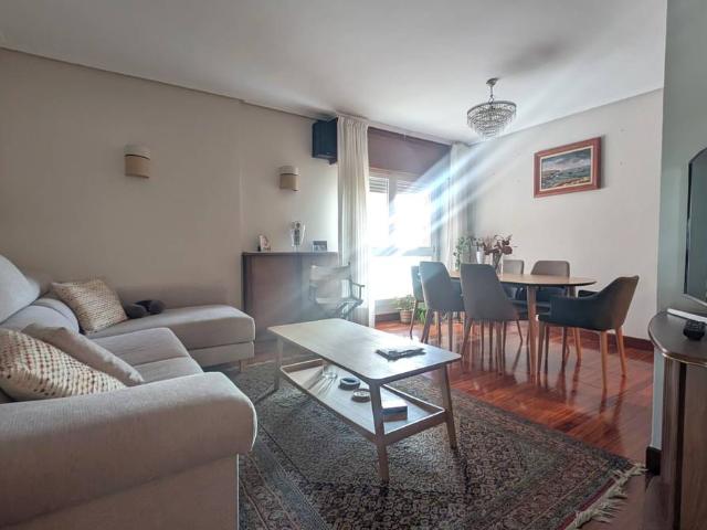 Piso en venta en Elexalde, Getxo