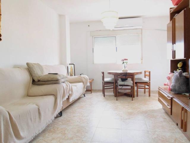 Piso en venta en Vícar, Almería