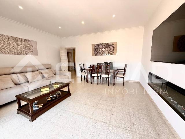 Piso en venta en Las Cabezas De San Juan, Andalucía