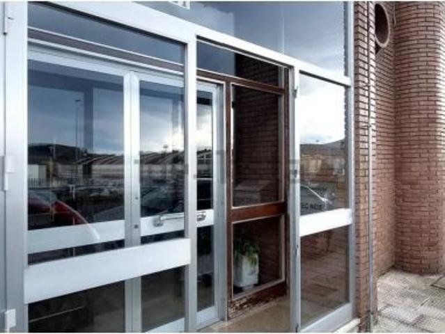 Piso en venta en Los Corrales De Buelna, Cantabria