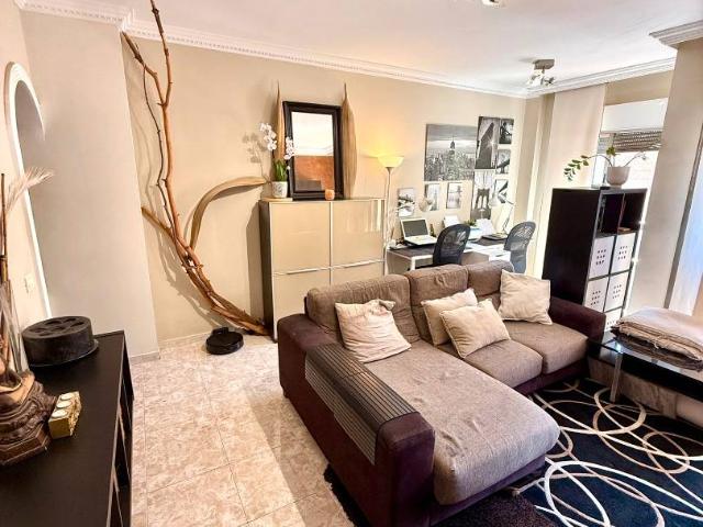 Piso en venta en Polígono Industrial Valle de Güímar, Candelaria