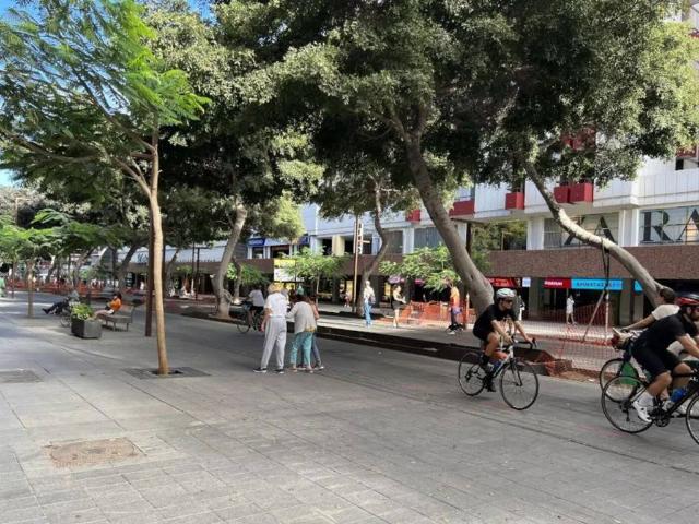 Piso en venta en Santa Catalina-Canteras, Gran Canaria