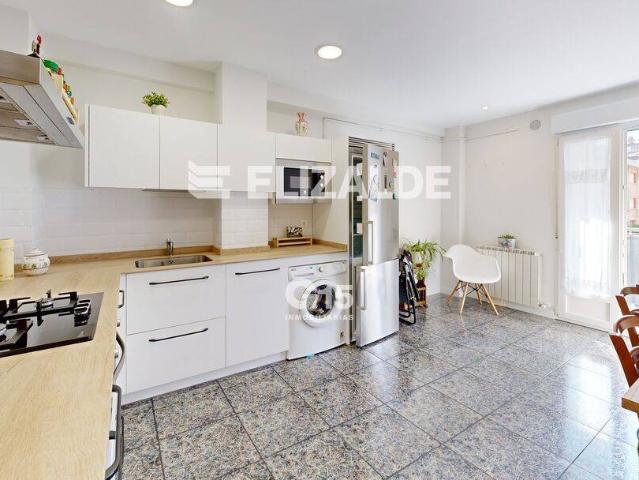 Piso en venta en Lasarte-oria, Guipúzcoa