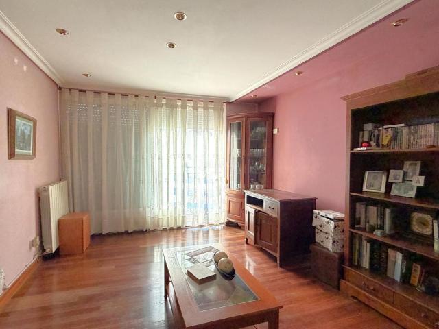 Piso en venta en Lasarte-oria, Guipúzcoa