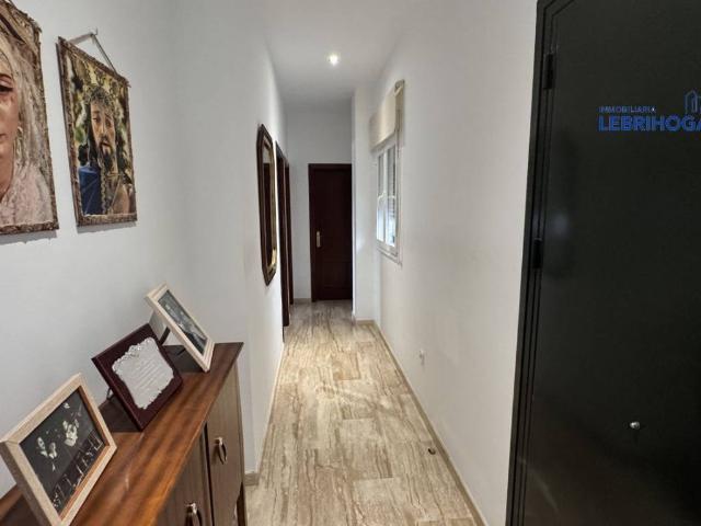 Piso en venta en Lebrija, Andalucía
