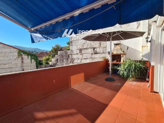 Piso en venta en Leiro