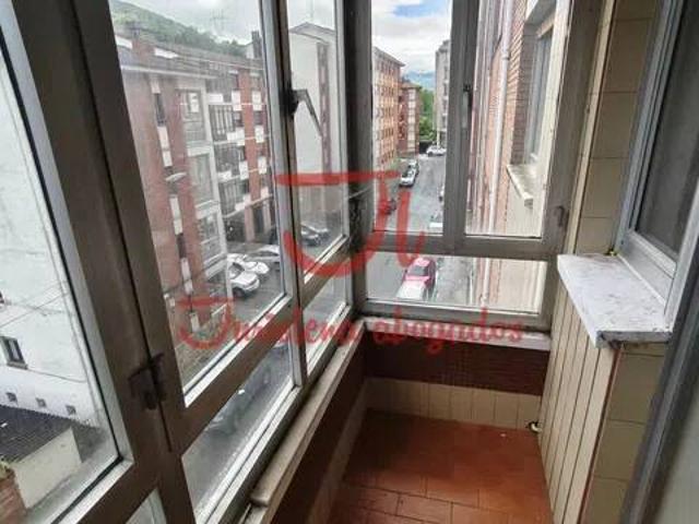 Piso en venta en El Corraón, Lena