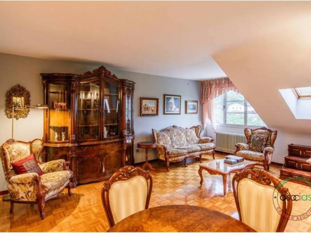 Piso en venta en Lena, Asturias