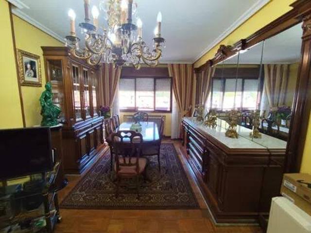 Piso en venta en Lena, Asturias