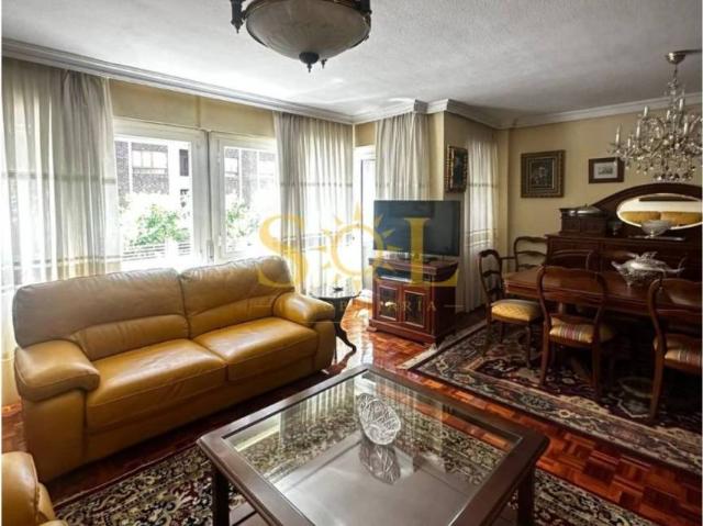 Piso en venta en León, Castilla y León
