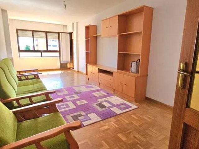 Piso en venta en Eras de Renueva, León