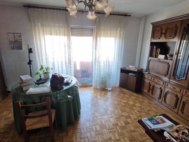 Piso en venta en La Vega, León