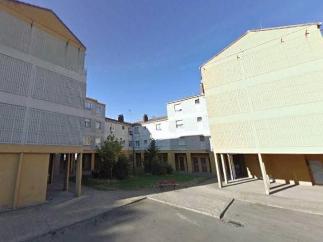 Piso en venta en Armunia, León