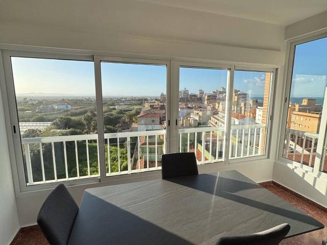 Piso en venta en Sueca, València / Valencia