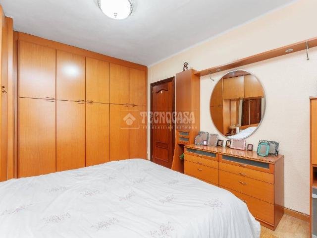 Piso en venta en Sant Joan Despí, Centre