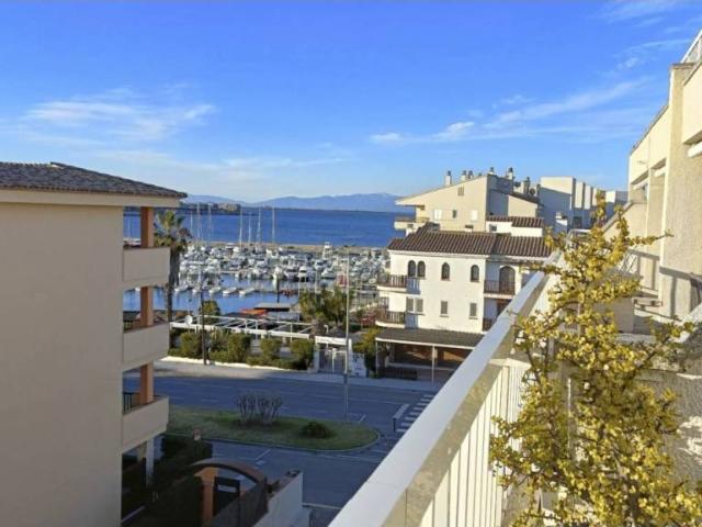 Piso en venta en Alt Empordà, Catalunya