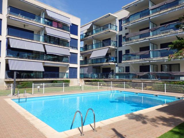 Piso en venta en l'Hospitalet de l'Infant, Baix Camp