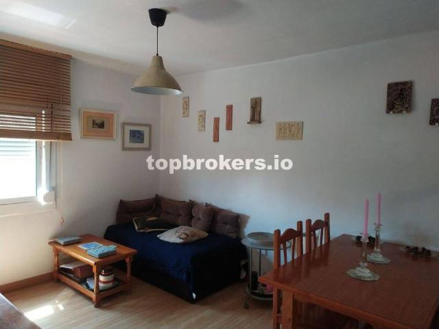 Piso en venta en L'hospitalet De Llobregat, Les Planes
