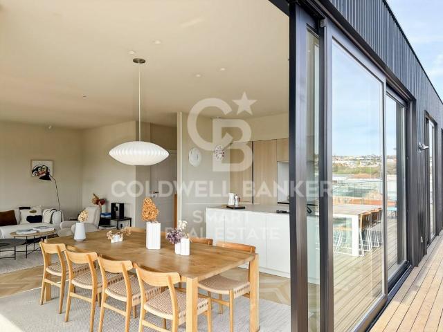 Piso en venta en Oleiros, A Coruña