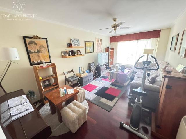 Piso en venta en Oleiros, A Coruña