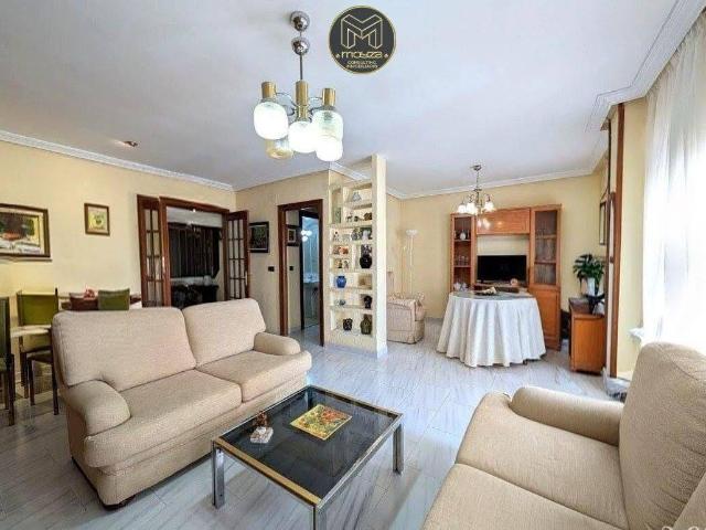 Piso en venta en Linares, Andalucía