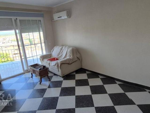 Piso en venta en Linares, Andalucía