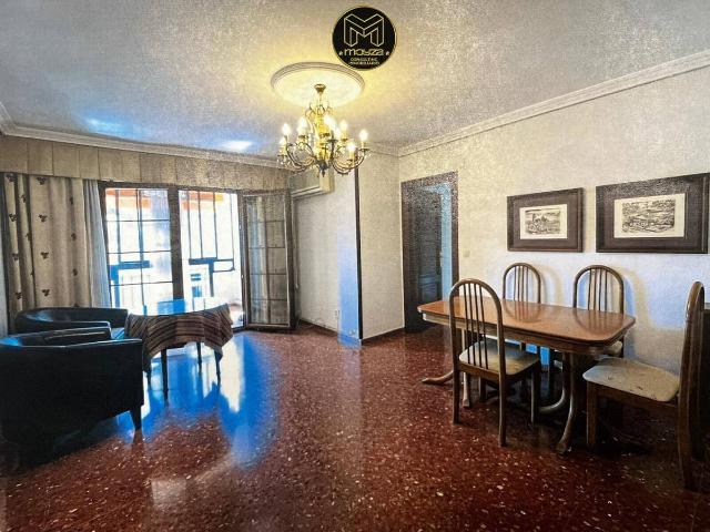 Piso en venta en Linares, Andalucía