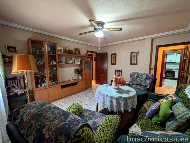 Piso en venta en Linares, Andalucía