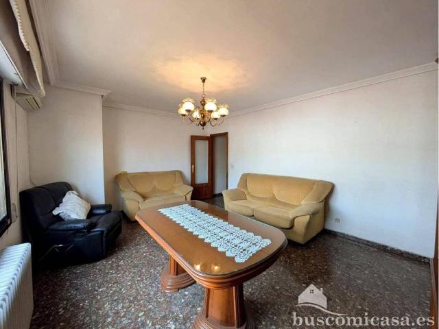 Piso en venta en Linares, Andalucía