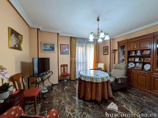 Piso en venta en Linares, Andalucía