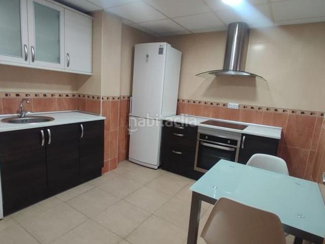 Piso en venta en Linares, Andalucía