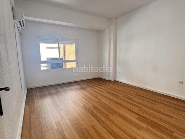 Piso en venta en Linares, Andalucía