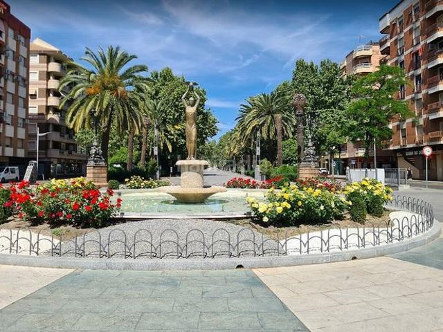 Piso en venta en Linares, Andalucía