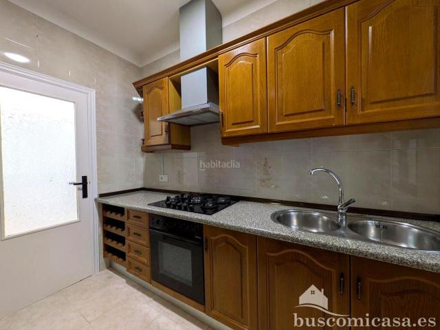 Piso en venta en Linares