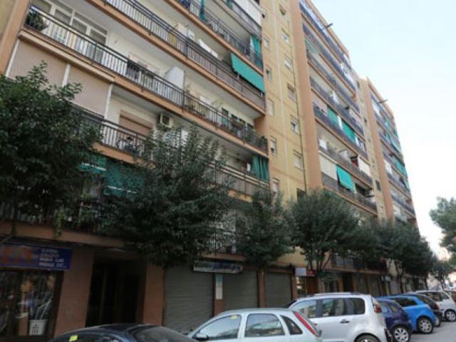 Apartamento en venta en La Llagosta, Barcelona