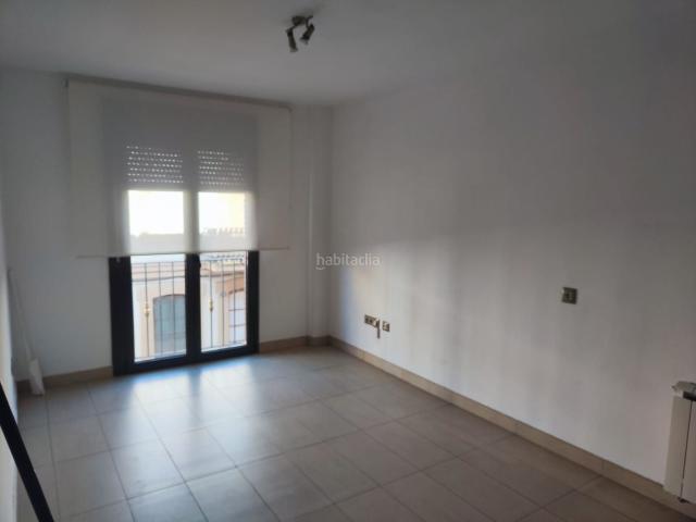 Piso en venta en Ganix, Gironès