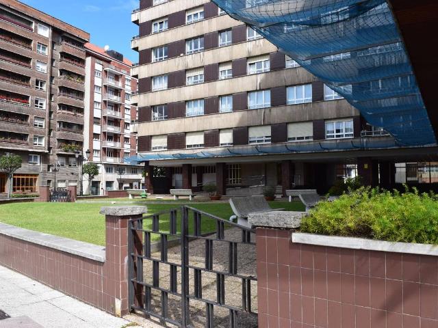 Piso en venta en Centro, Oviedo