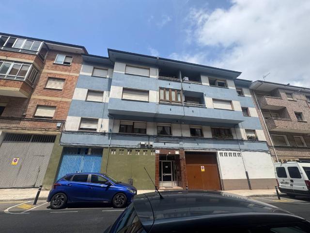 Piso en venta en Santa Cruz de Llanera, Llanera