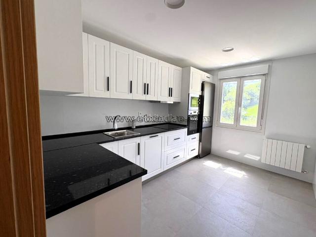 Piso en venta en Larrazabal-Gardea, Aiara