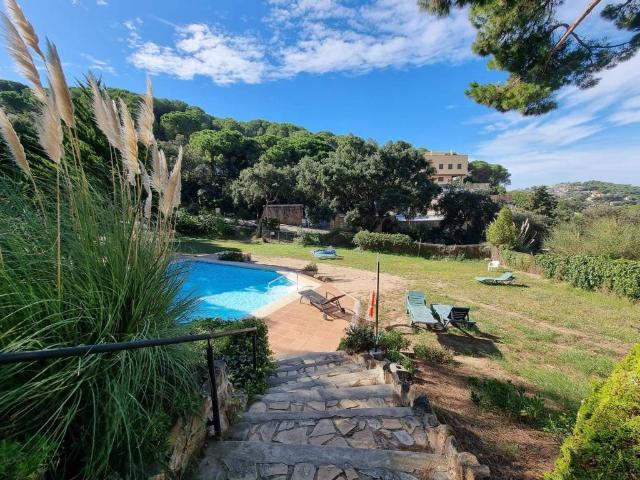 Piso en venta en Canyelles, la Selva