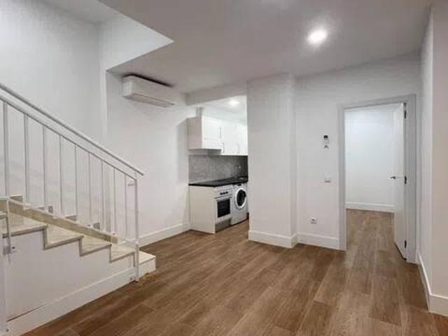 Piso en venta en Loeches, Madrid