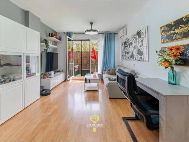 Piso en venta en Loeches, Madrid