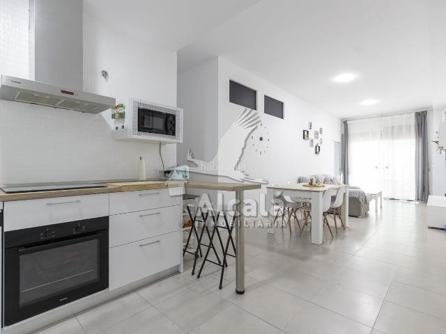 Piso en venta en Loeches, Madrid