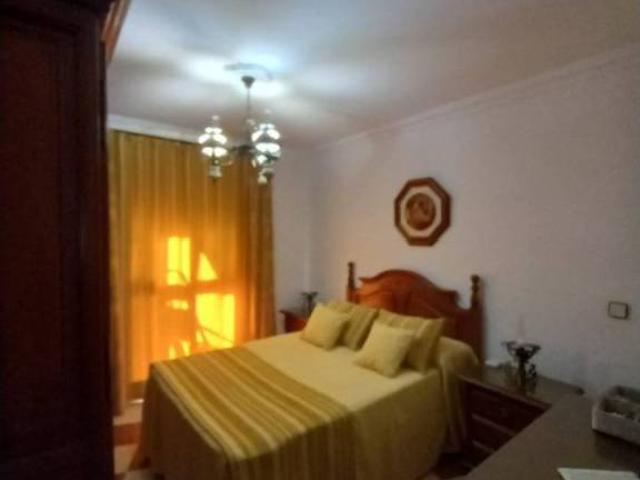Piso en venta en Lora Del Río, Andalucía