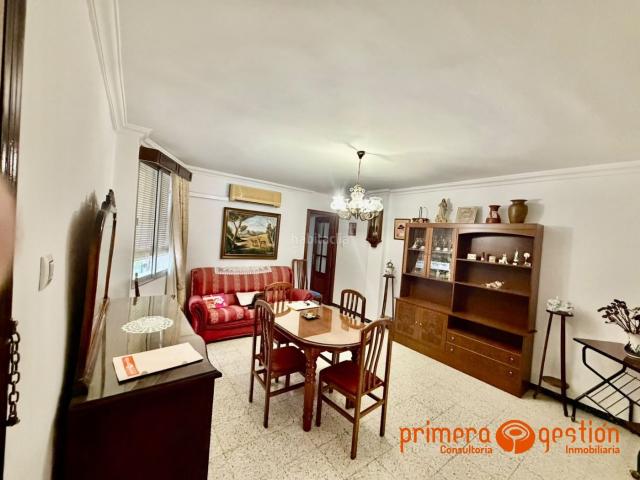 Piso en venta en Lora Del Río, Andalucía