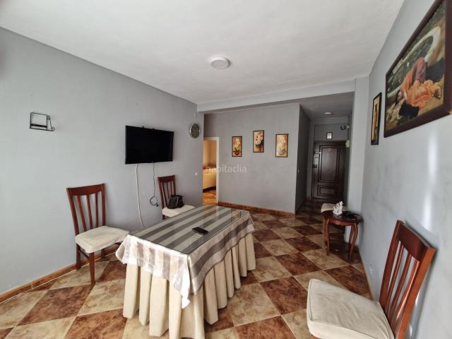 Piso en venta en Lora Del Río, Andalucía