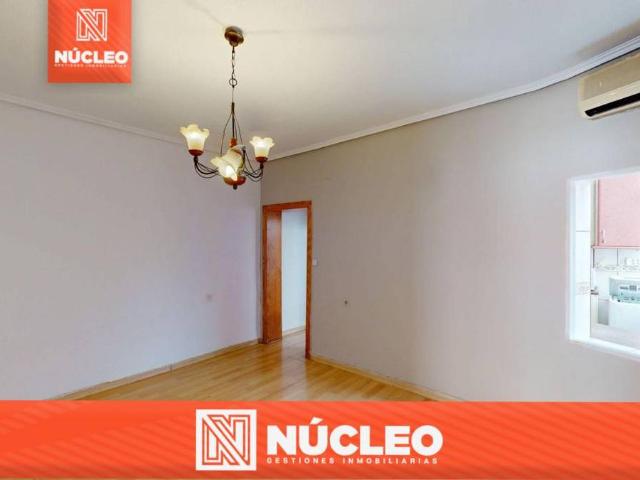Piso en venta en Almería, Andalucía
