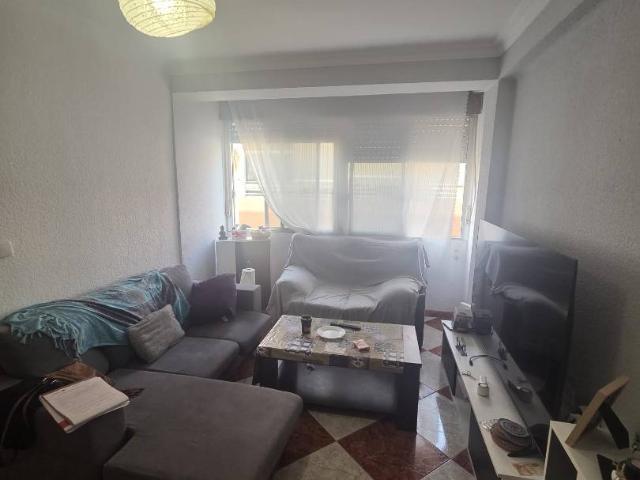 Piso en venta en Almedina, Almería