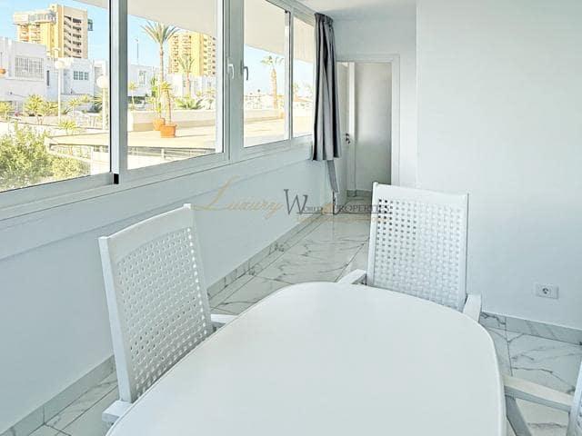 Piso en venta en Los Cristianos, Arona